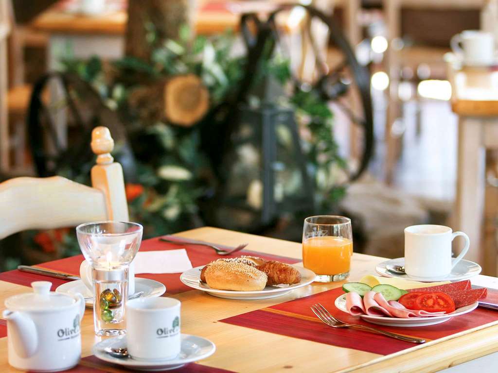 Essential By Dorint Remscheid Hotel Restaurant photo